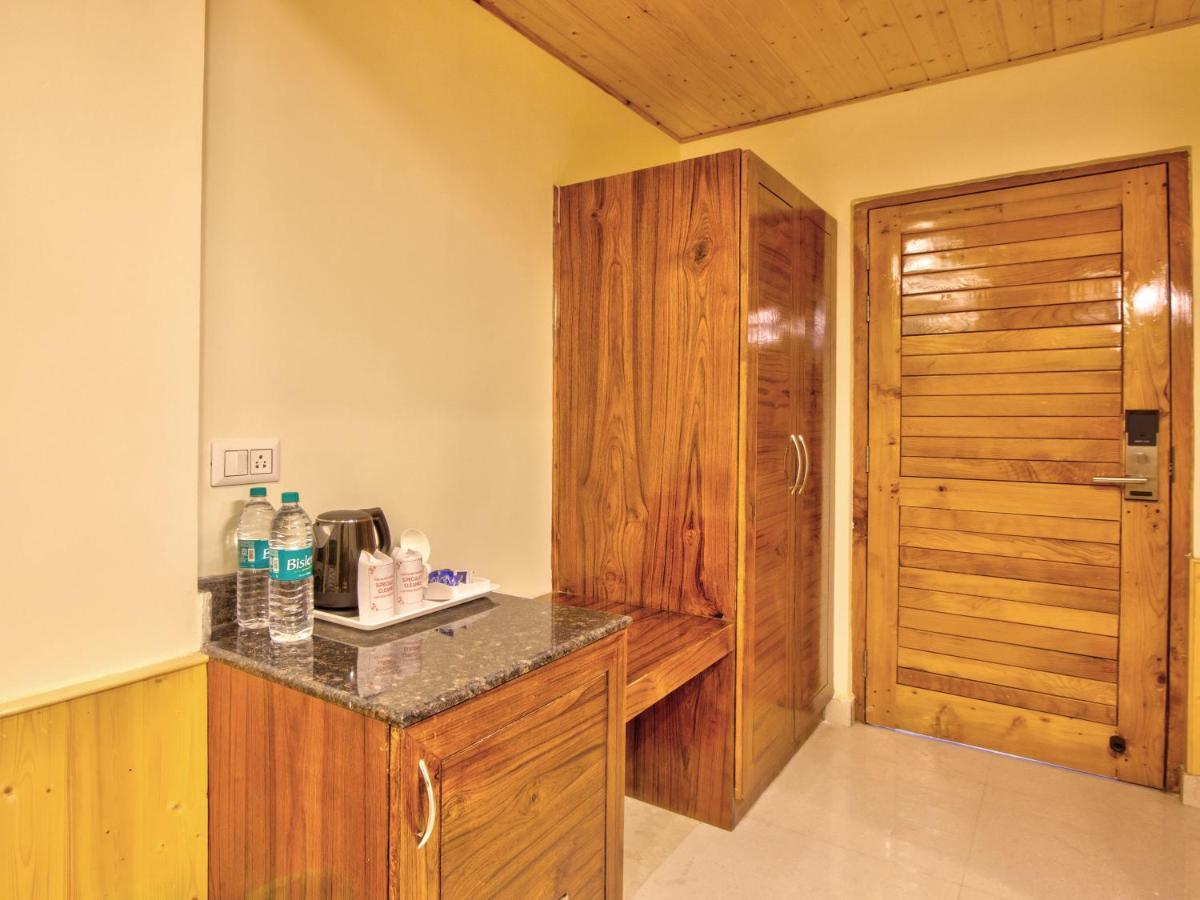 Swastik Grand Manali Hotel Bagian luar foto