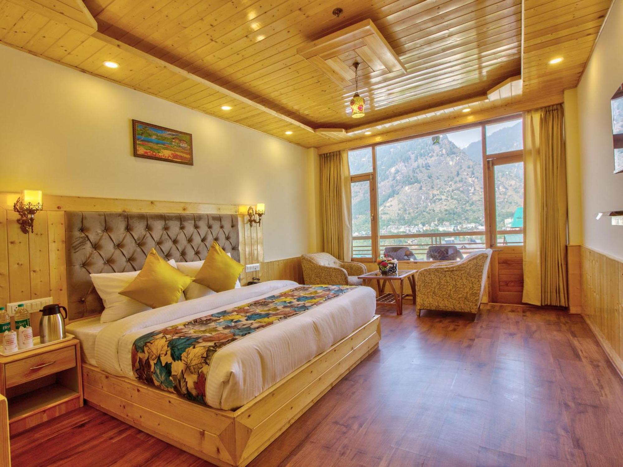 Swastik Grand Manali Hotel Bagian luar foto