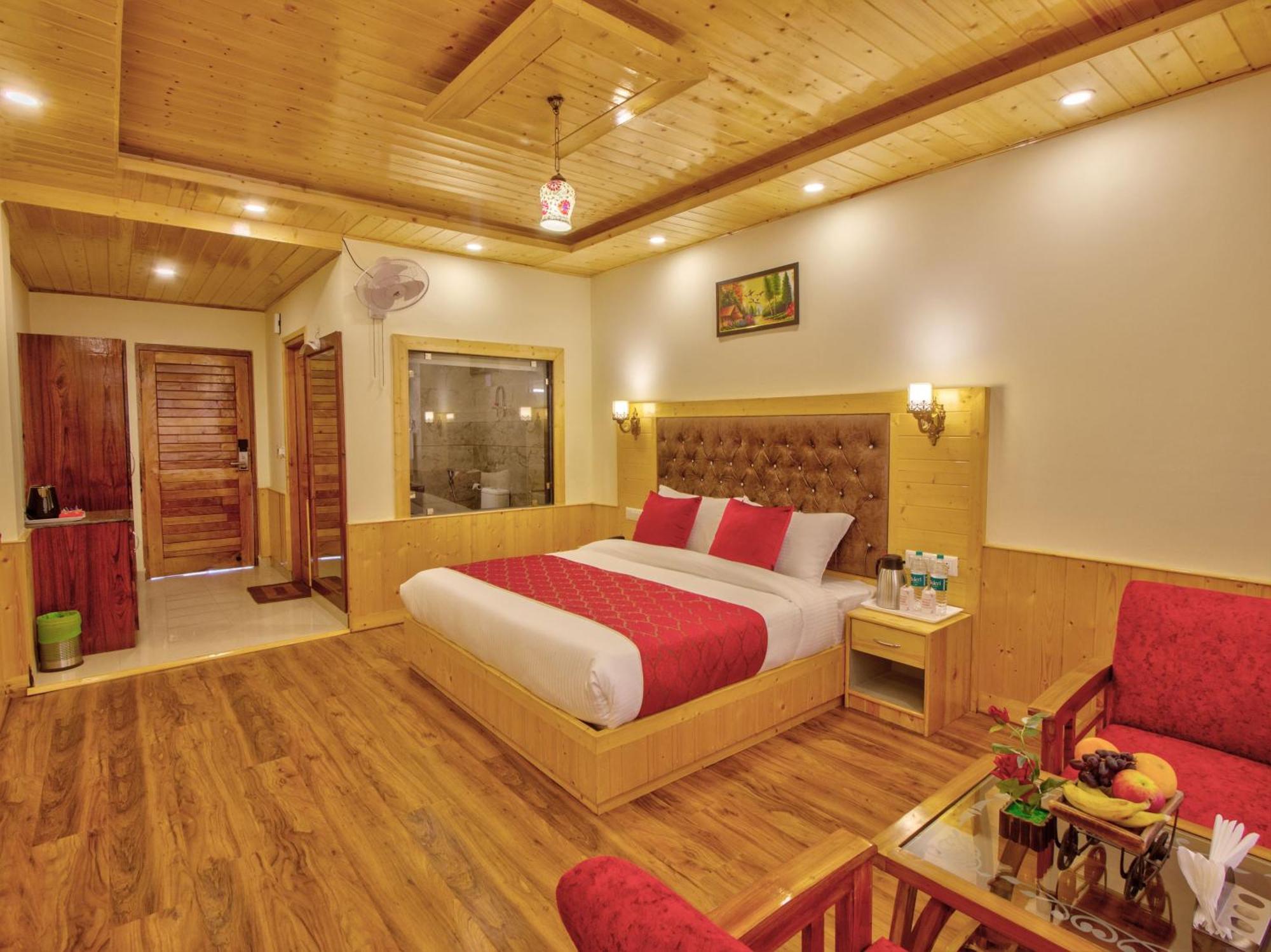 Swastik Grand Manali Hotel Bagian luar foto