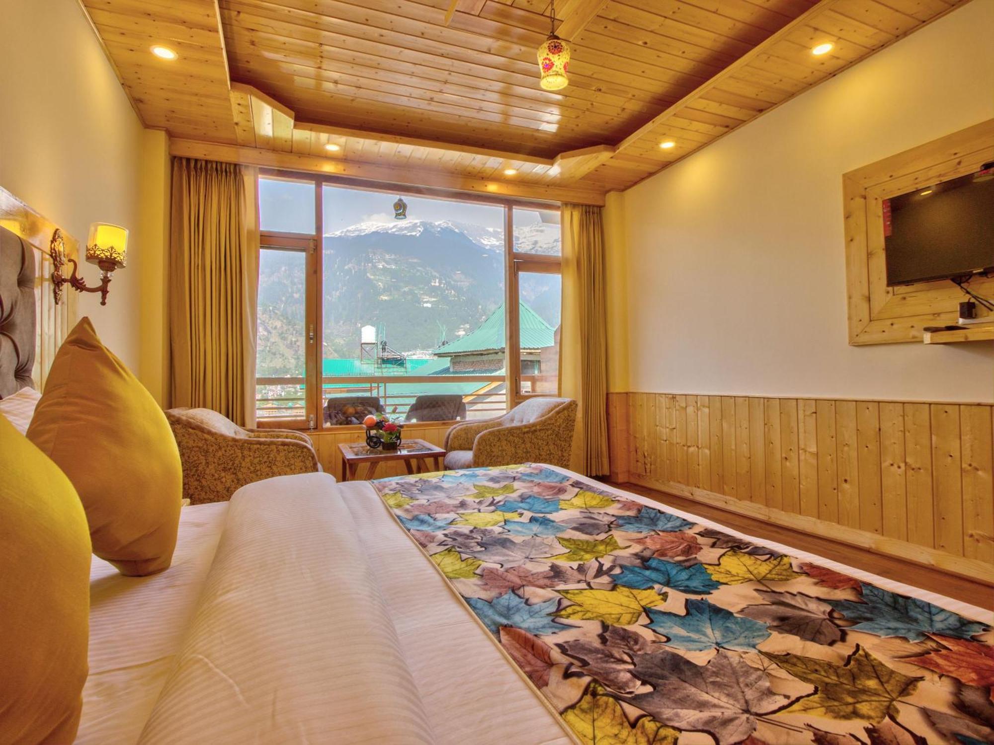 Swastik Grand Manali Hotel Bagian luar foto